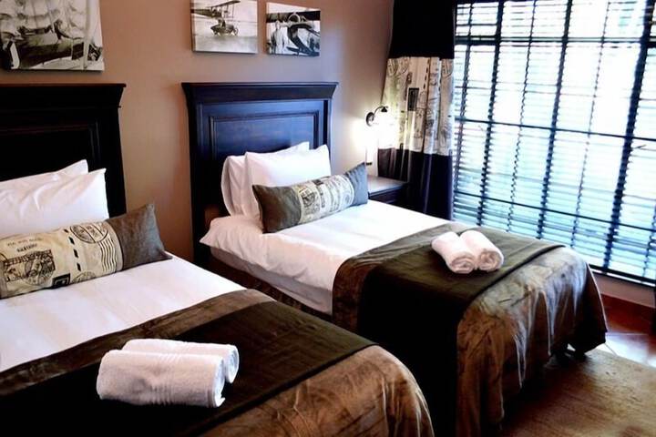Room 9 of 47
