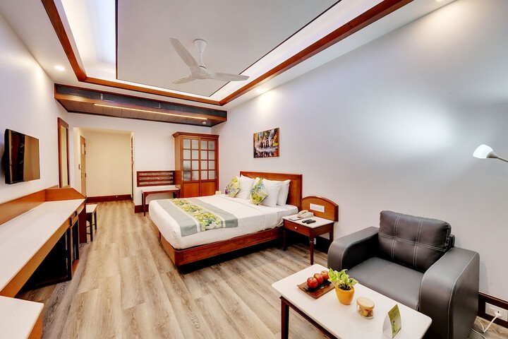 Room 10 of 63
