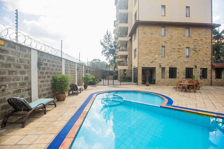 Pool 18 of 26