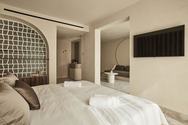 Room 74 of 212