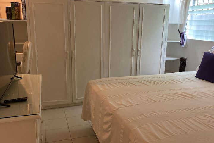 Room 13 of 90