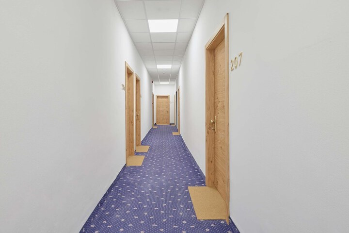 Room 22 of 123