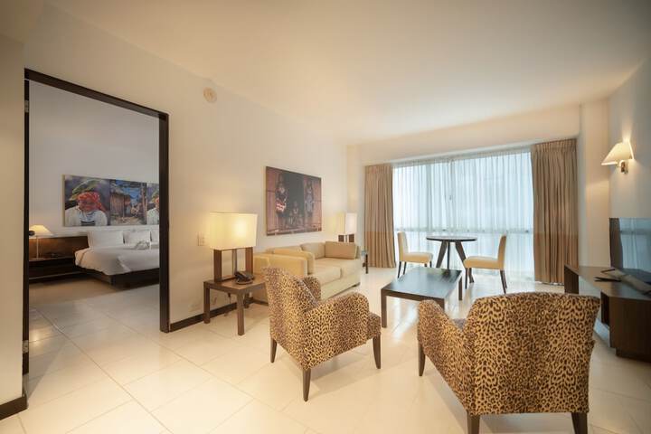 Room 32 of 111