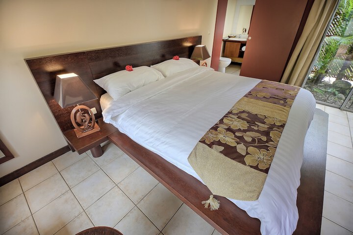 Room 18 of 38