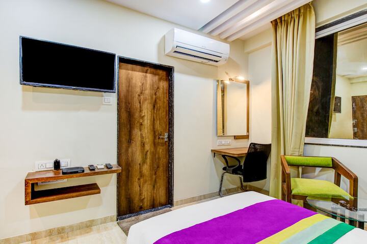 Room 26 of 44