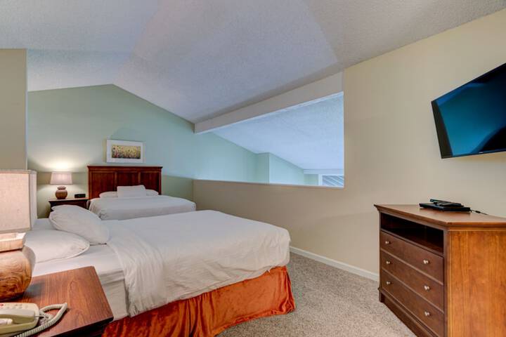 Room 35 of 124