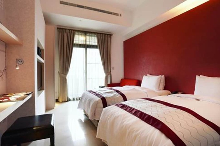 Room 26 of 29