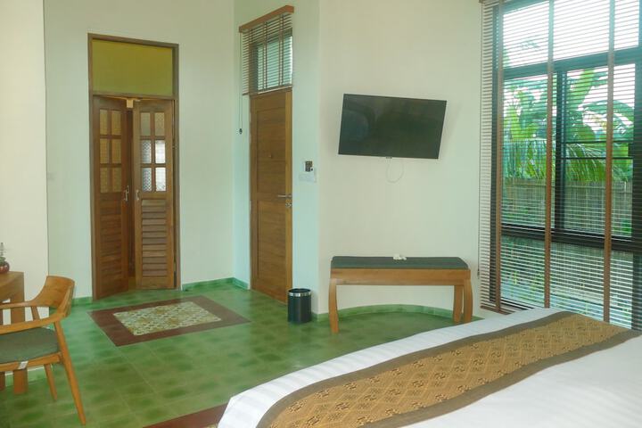Room 22 of 39