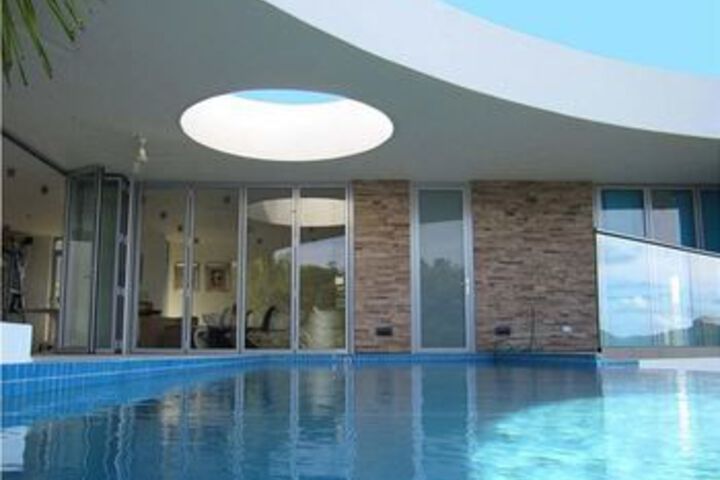 Pool 24 of 28