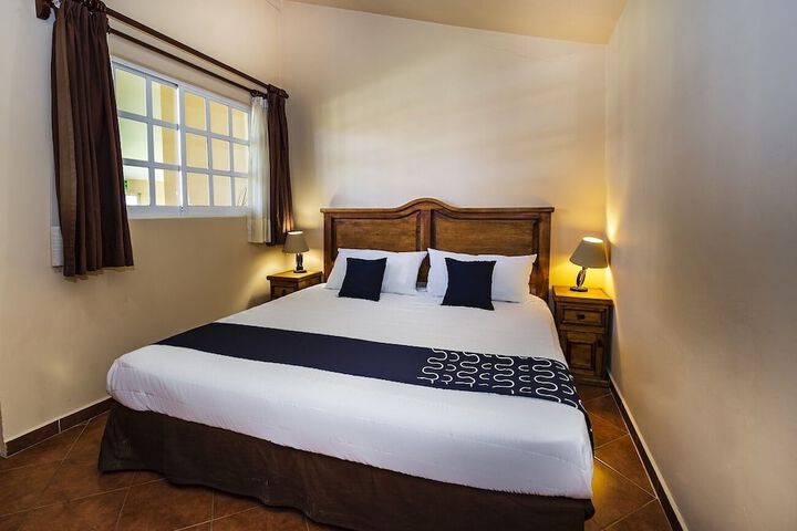 Room 10 of 36