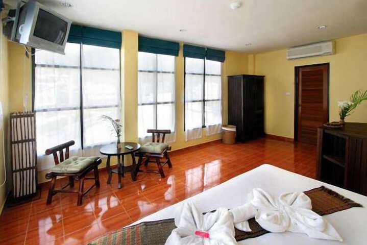 Room amenity