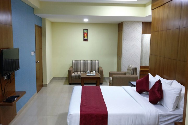Room 8 of 27