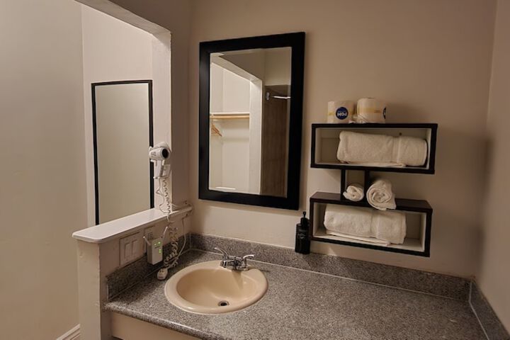 Room 29 of 57