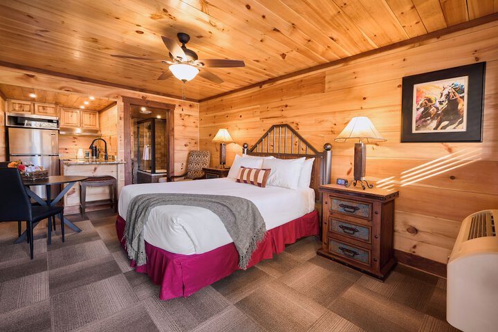 Room 4 of 22