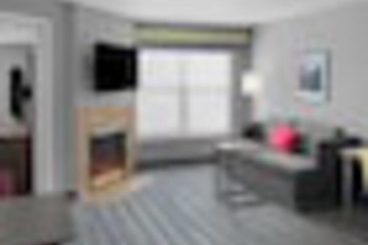 Room 62 of 153