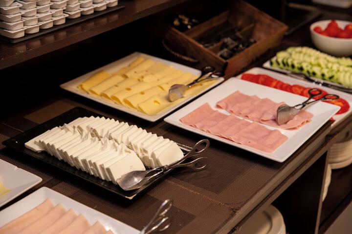 Breakfast/Coffee Service 44 of 57