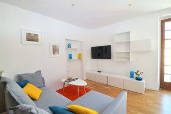 Room 16 of 21