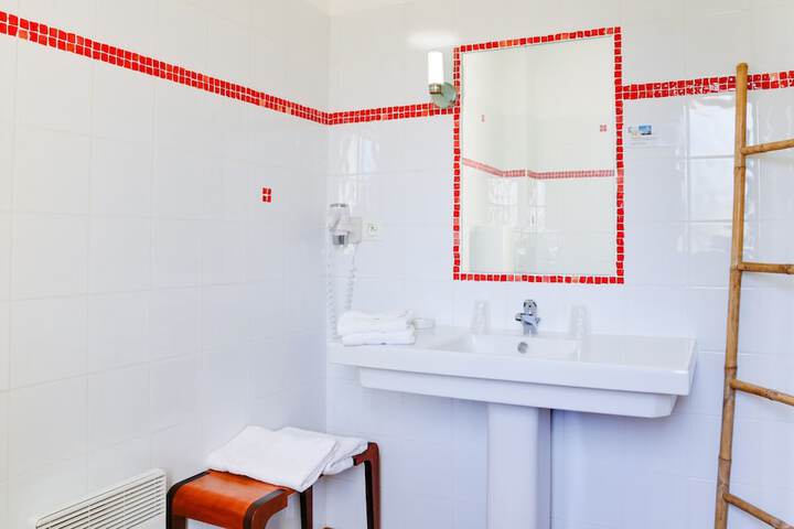 Bath Interior