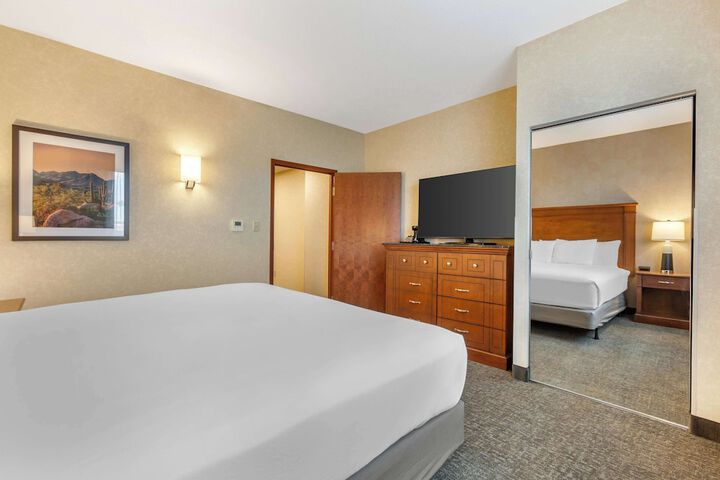 Room 14 of 72