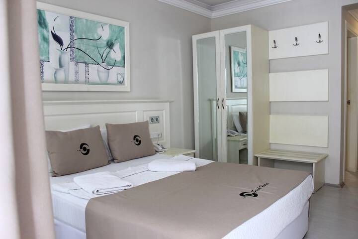 Room 16 of 89