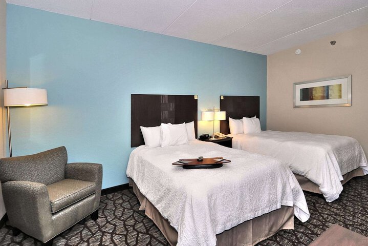 2 Double Beds (3 of 4)