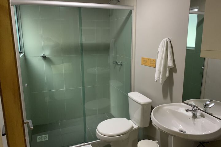 Room 35 of 128