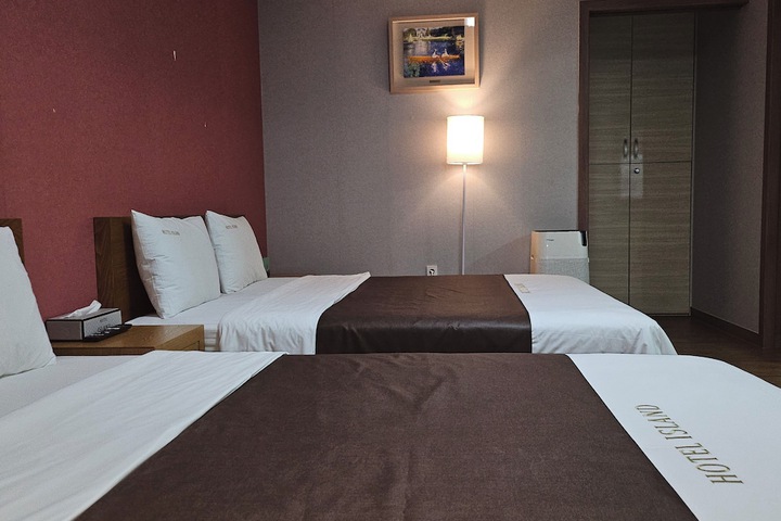 Room 20 of 41