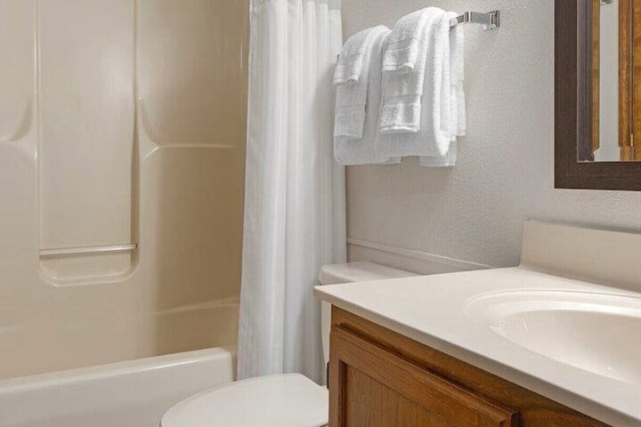 Clean Restrooms