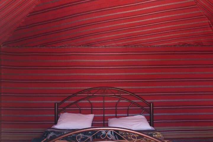 Room 7 of 72