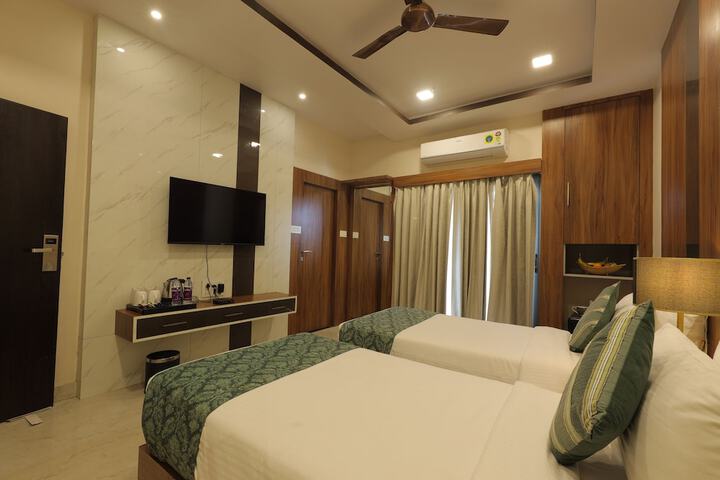Room 21 of 140