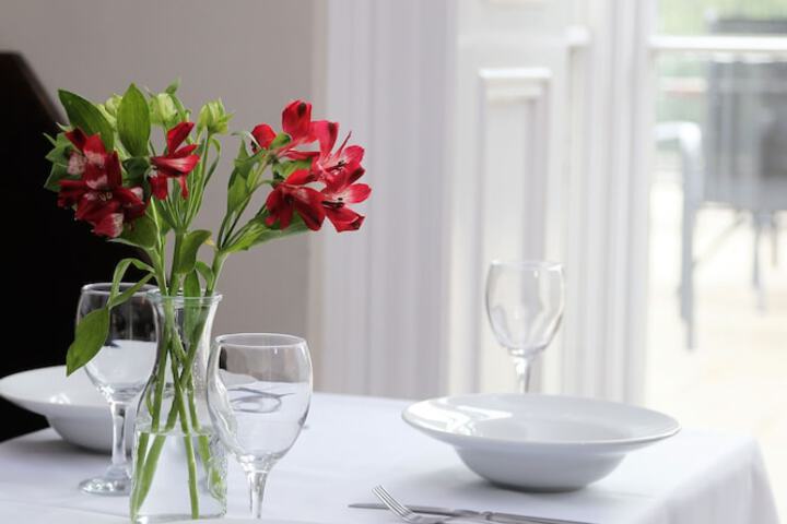 Dining 96 of 141