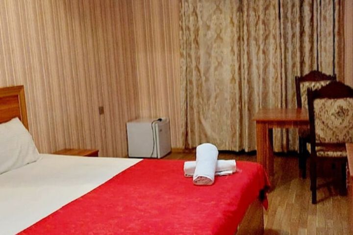Room 44 of 105