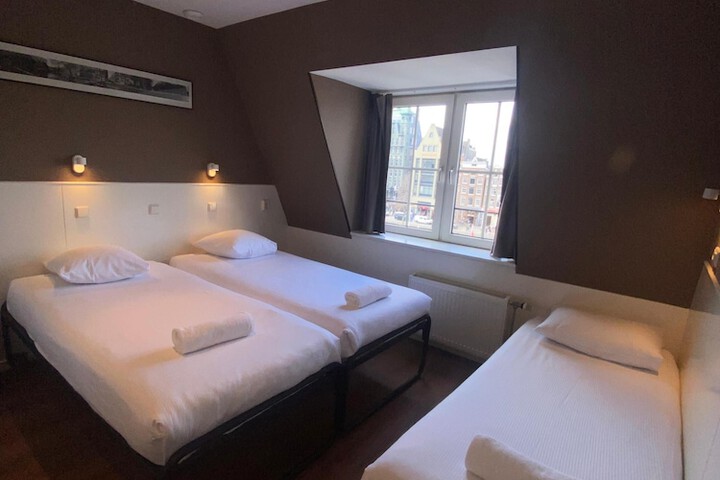 Room 54 of 125