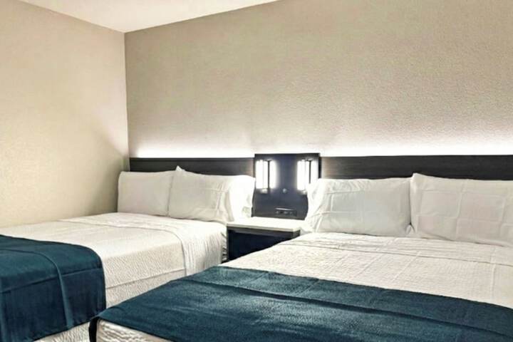 Room 7 of 41