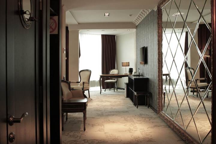 Room 21 of 75