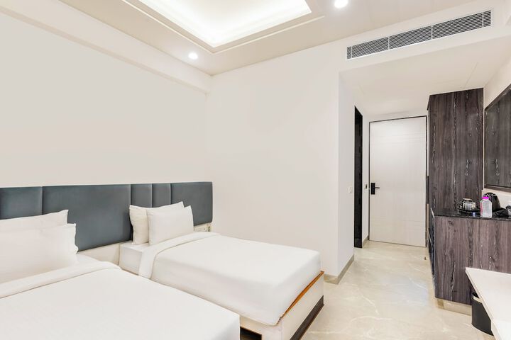 Room 38 of 67