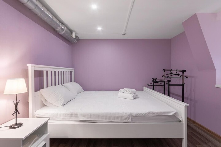 Room 22 of 36