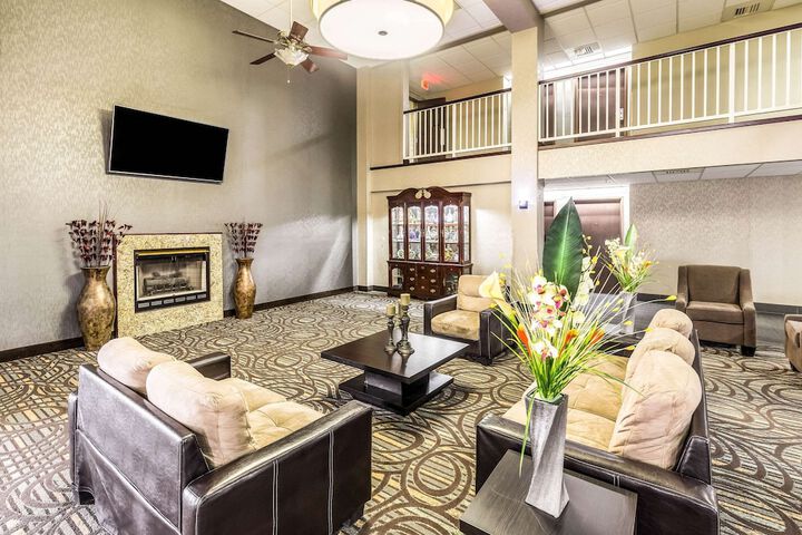 Lobby Photos