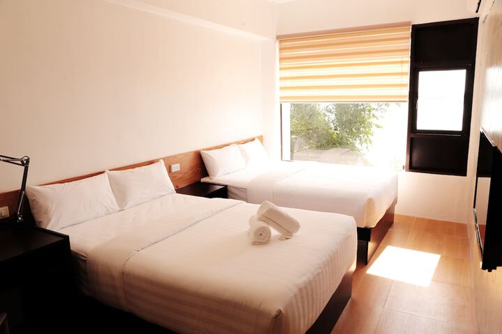Room 3 of 19
