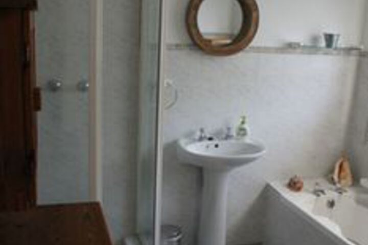 Room 2 of 13