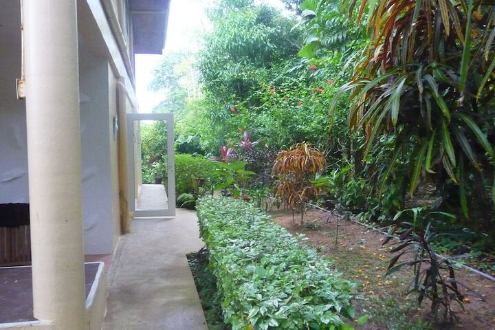 Room 2 of 48