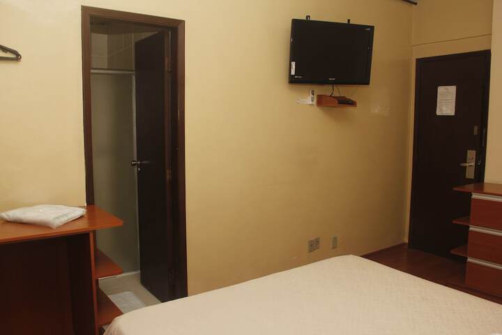 Room 5 of 45
