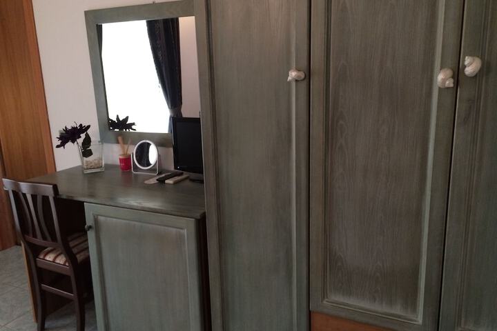 Room 13 of 58