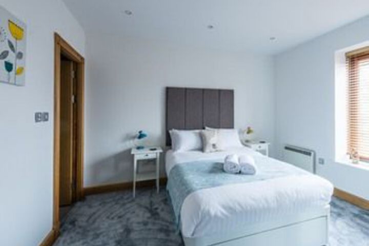 Room 10 of 40