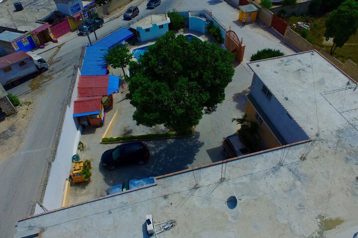 Best Time Hotel in Tabarre