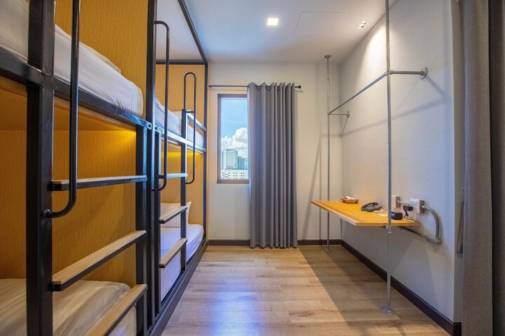 Room 14 of 140