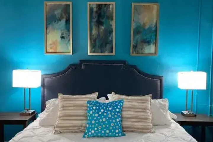 Image of 4K TVs KING BED EXTENDED STAY PETS OK