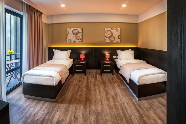 Room 21 of 47