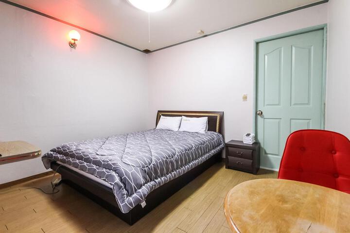 General 2 of 4