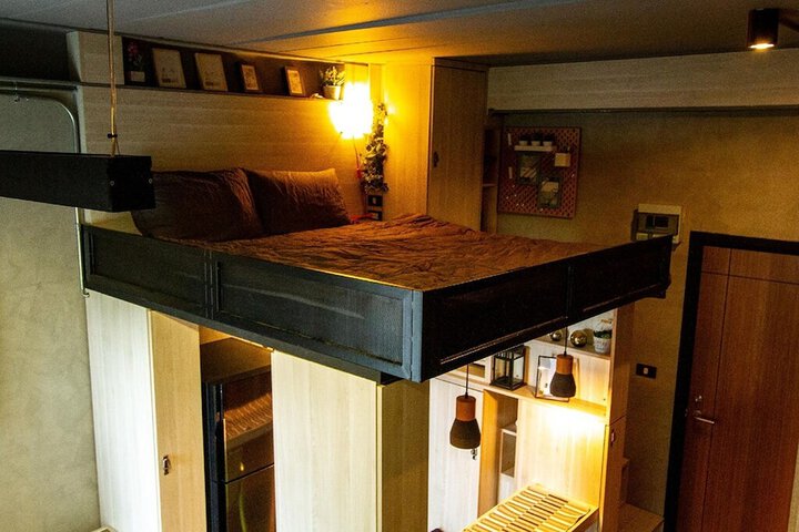 Room 22 of 51